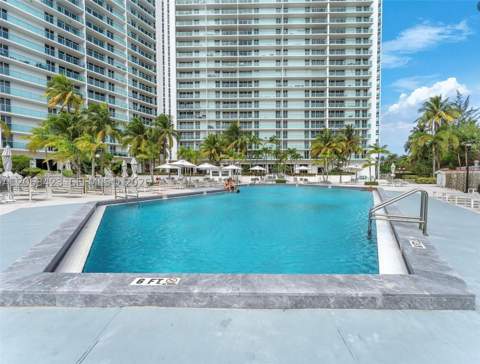100 Bayview Dr 709, Sunny Isles Beach FL - photo 21 of 29