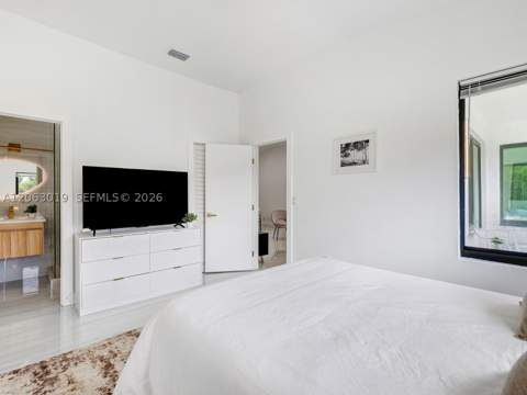 8635 N Miami Ave, El Portal FL - photo 14 of 48