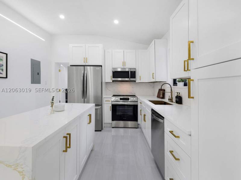 4 bedroom SingleFamilyResidence at 8635 N Miami Ave, El Portal Sec 6, El Portal — photo 3