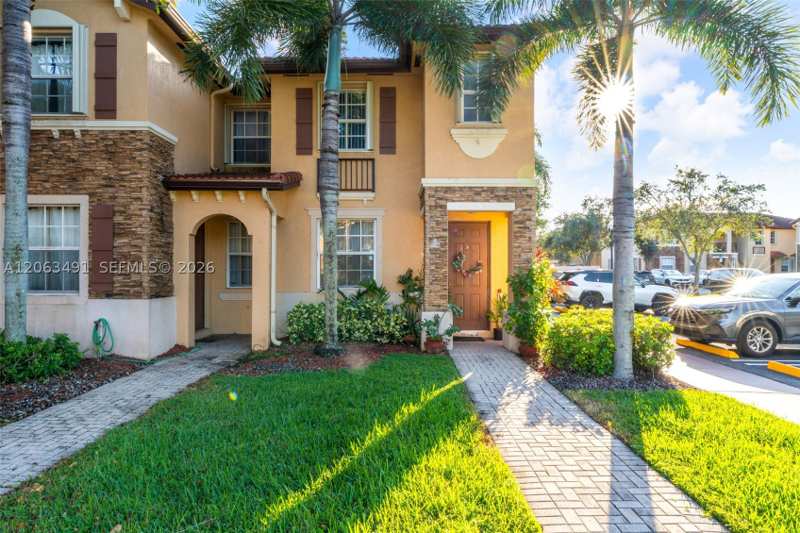 2 bedroom Condominium at 1595 NE 33rd Rd 112-3, Villas At Carmel Condo No, Homestead — photo 1