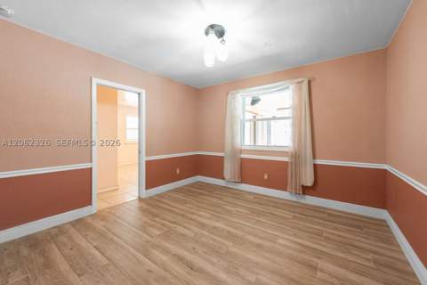 8331 SW 156th St, Palmetto Bay FL - photo 12 of 28
