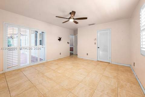 8331 SW 156th St, Palmetto Bay FL - photo 15 of 28