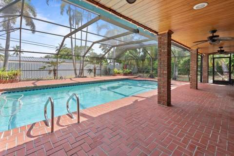 8331 SW 156th St, Palmetto Bay FL - photo 22 of 28