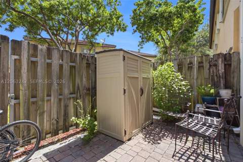 3365 NE 14th Dr 104-16, Homestead FL - photo 23 of 34