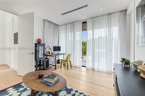 445 Ridgewood Rd, Key Biscayne FL - photo 19 of 35