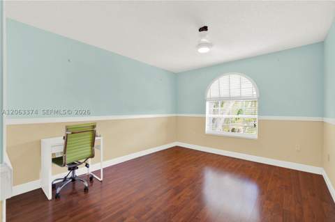 10825 SW 91st Ln, Miami FL - photo 10 of 47