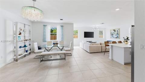 2208 SE 30th St, Homestead FL - photo 7 of 79