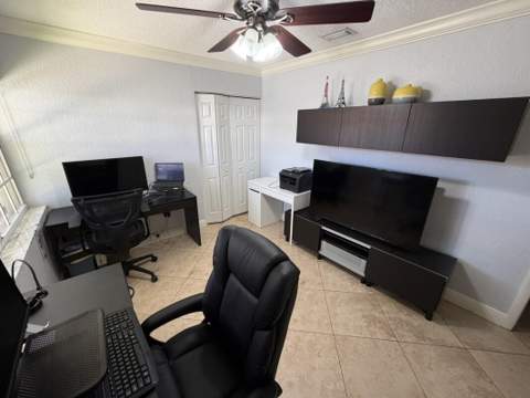 16820 NW 80th Court, Hialeah FL - photo 15 of 45