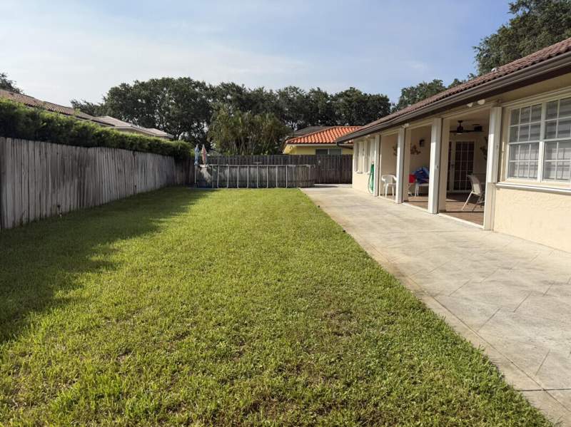 4 bedroom SingleFamilyResidence at 16820 NW 80th Court, Royal Oaks, Hialeah — photo 4