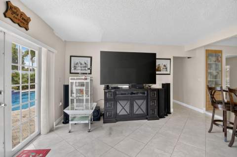 910 NE 205th Street, Miami FL - photo 23 of 43