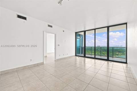 601 NE 36th St 2308, Miami FL - photo 10 of 36
