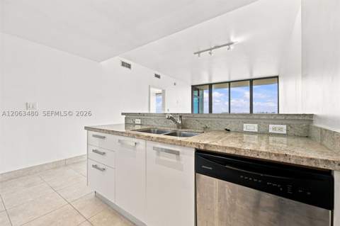 601 NE 36th St 2308, Miami FL - photo 16 of 36