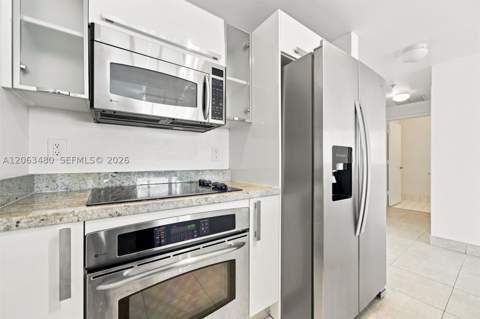 601 NE 36th St 2308, Miami FL - photo 18 of 36