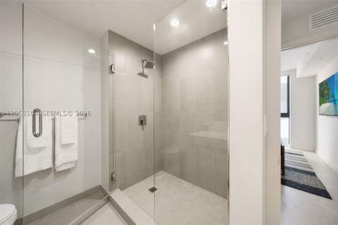 11 NE 6 Street 709, Miami FL - photo 15 of 55