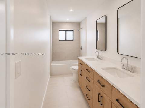1141 NE 166th St, North Miami Beach FL - photo 10 of 11