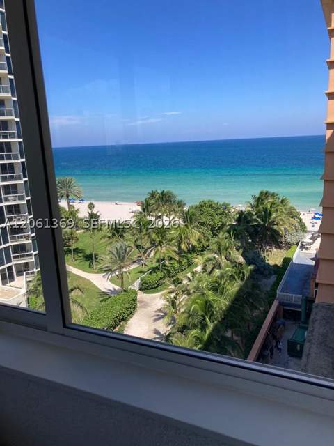19201 Collins Ave 726, Sunny Isles Beach FL - photo 8 of 18