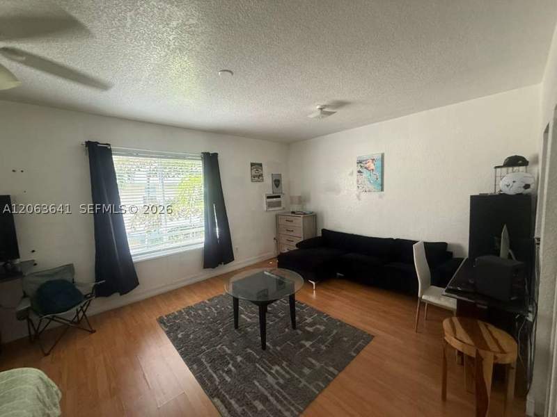 0 bedroom Condominium at 820 Euclid Ave 206, Euclid Condo, Miami Beach — photo 2