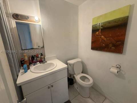 820 Euclid Ave 206, Miami Beach FL - photo 8 of 10