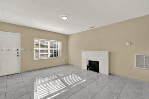 1015 Cortez St, Coral Gables FL - photo 21 of 66