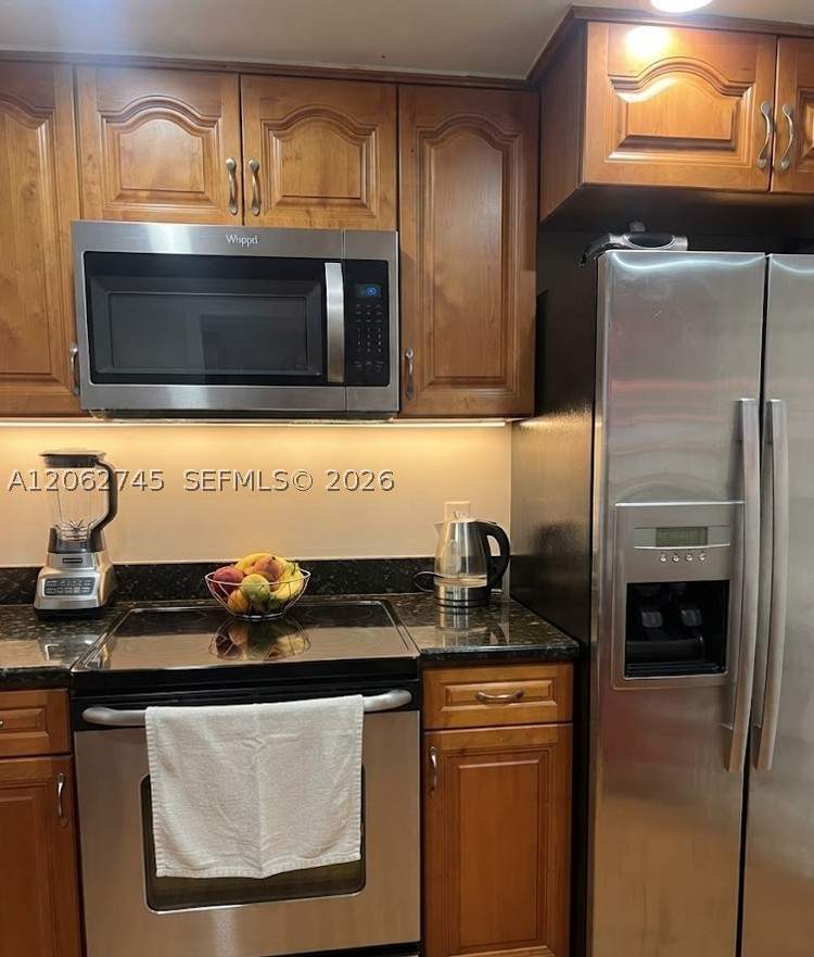 2 bedroom Condominium at 8100 Geneva Ct 137, Las Vistas At Doral Condo, Doral — photo 2