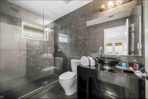 3427 Frow Ave, Miami FL - photo 19 of 21