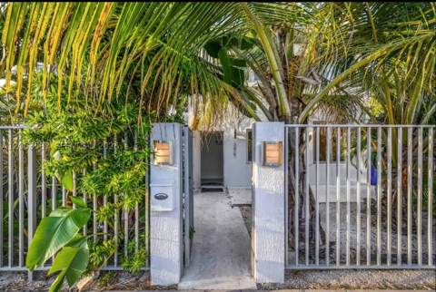 3427 Frow Ave, Miami FL - photo 6 of 21