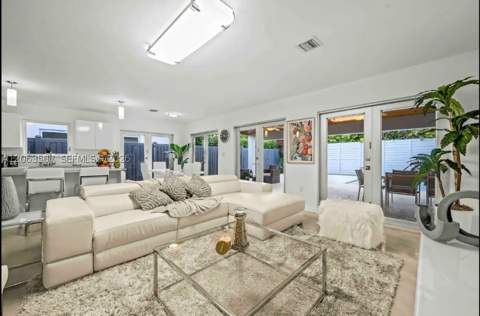 3427 Frow Ave, Miami FL - photo 9 of 21