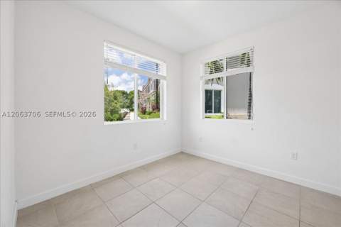 2478 SE 10th Ct, Homestead FL - photo 8 of 22