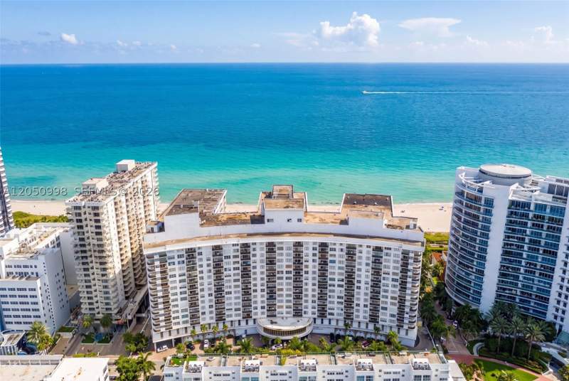 2 bedroom Condominium at 6039 Collins Ave 1624, Maison Grande Condo, Miami Beach — photo 3