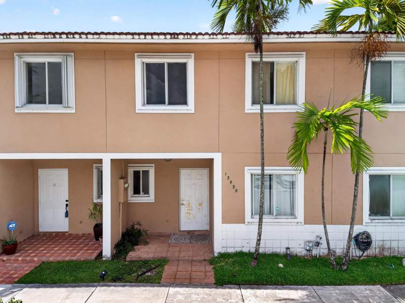 3 bedroom Townhouse at 13930 SW 175th Terrace, Weitzer Serena Lakes Townh, Miami — photo 4