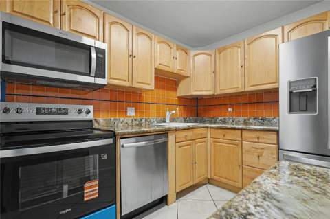 20335 W Country Club Dr 1702, Aventura FL - photo 11 of 34