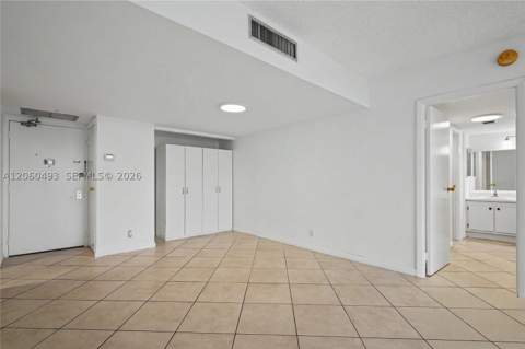 20335 W Country Club Dr 1702, Aventura FL - photo 15 of 34