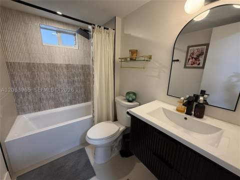 1666 West Ave 305, Miami Beach FL - photo 17 of 40