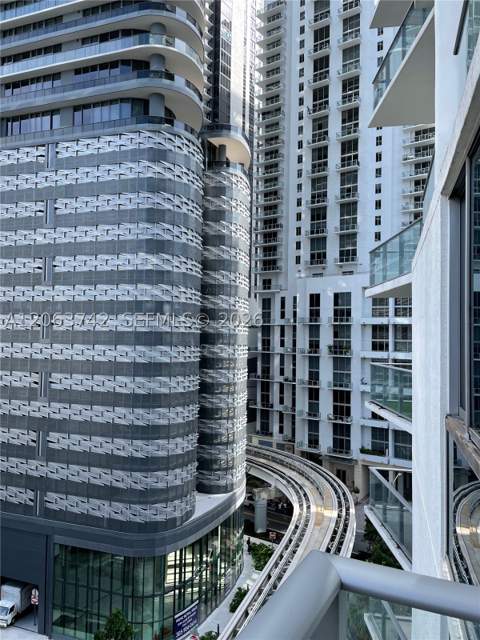 1100 S Miami Ave 809, Miami FL - photo 17 of 41