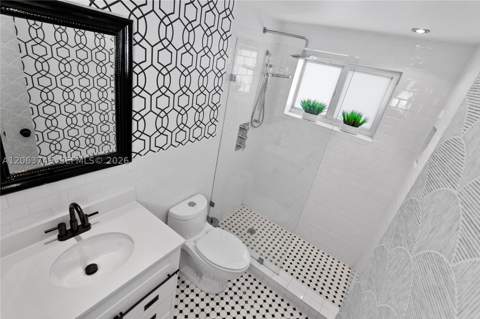 641 Espanola Way 24, Miami Beach FL - photo 14 of 32