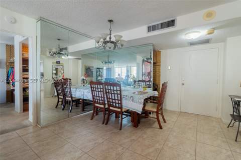 251 174th St 808, Sunny Isles Beach FL - photo 10 of 47