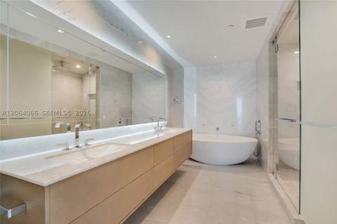 18501 Collins Ave 1804, Sunny Isles Beach FL - photo 9 of 41
