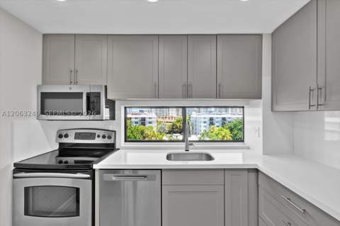 17021 N Bay Rd 705, Sunny Isles Beach FL - photo 11 of 35