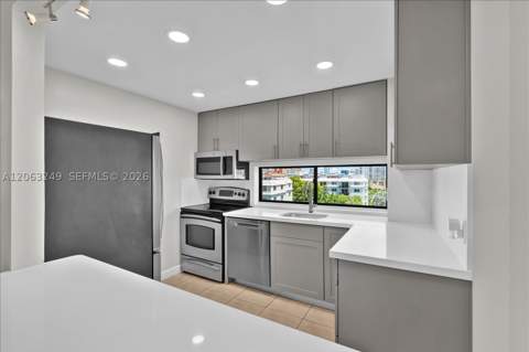 17021 N Bay Rd 705, Sunny Isles Beach FL - photo 12 of 35