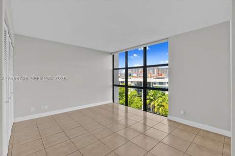 17021 N Bay Rd 705, Sunny Isles Beach FL - photo 16 of 35