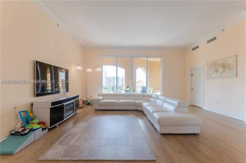3001 NE 185th St 710, Aventura FL - photo 7 of 61