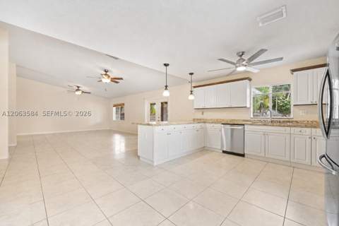 32361 SW 202nd Pl, Homestead FL - photo 11 of 45