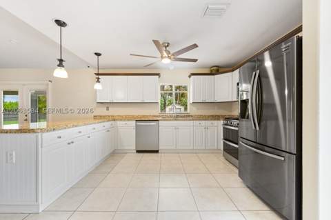 32361 SW 202nd Pl, Homestead FL - photo 14 of 45