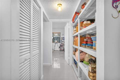 491 Ives Dairy Rd 202-5, Miami FL - photo 10 of 20