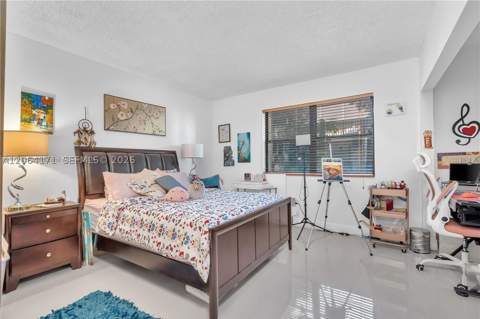 491 Ives Dairy Rd 202-5, Miami FL - photo 9 of 20