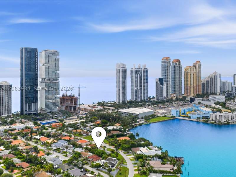 3 bedroom SingleFamilyResidence at 301 186th St, Golden Shores Ocean Blvd, Sunny Isles Beach — photo 4