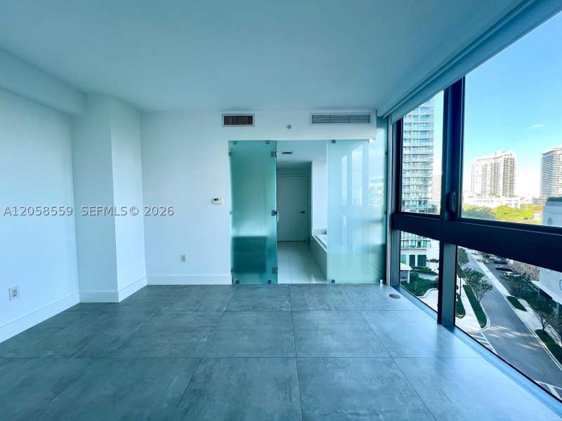 1 bedroom Condominium at 650 NE 32nd St 908, Paraiso Bay Condo, Miami — photo 4