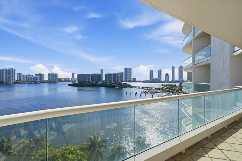 3 bedroom Condominium at 7000 W Island Boulevard 907, 7000 Isl Blvd Williams Isl, Aventura — photo 3