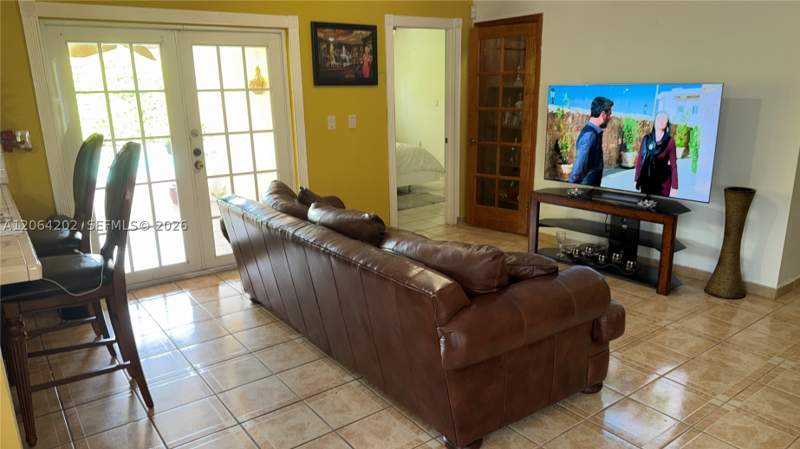 4 bedroom SingleFamilyResidence at 1542 SW 138th Ct, Coral West Heights 2nd Ad, Miami — photo 5