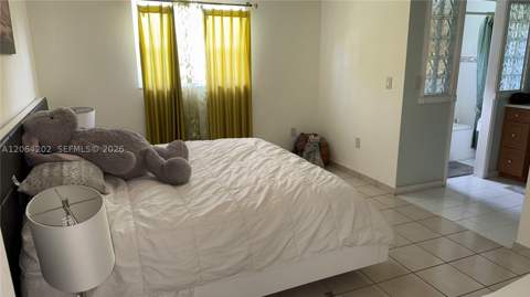 1542 SW 138th Ct, Miami FL - photo 7 of 23